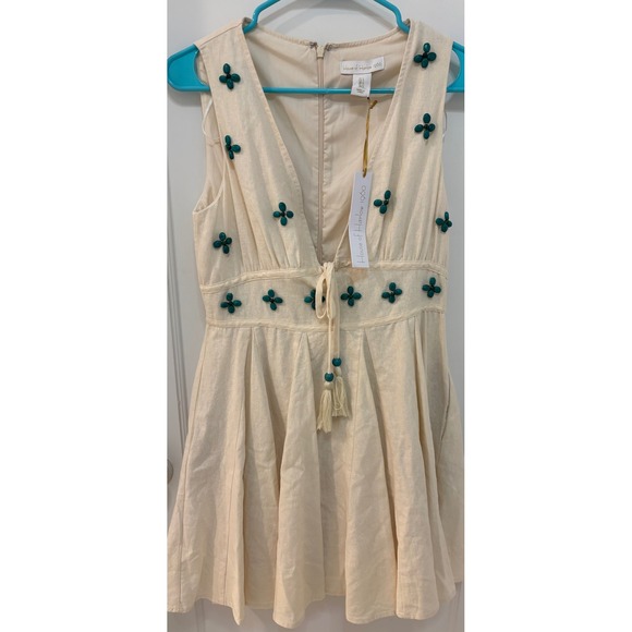 House of Harlow 1960 Dresses & Skirts - House of Harlow 1960 Dress Size 4 Cream Turquoise‎ Floral Bead Sleeveless